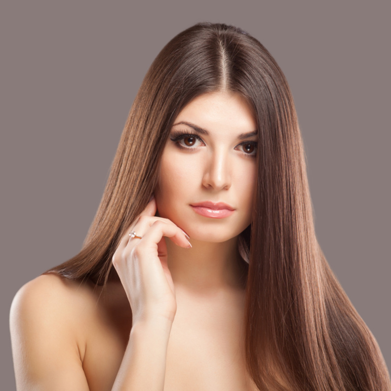 كيفية الحصول على صبغات شعر بلون كستنائي بوصفات طبيعية