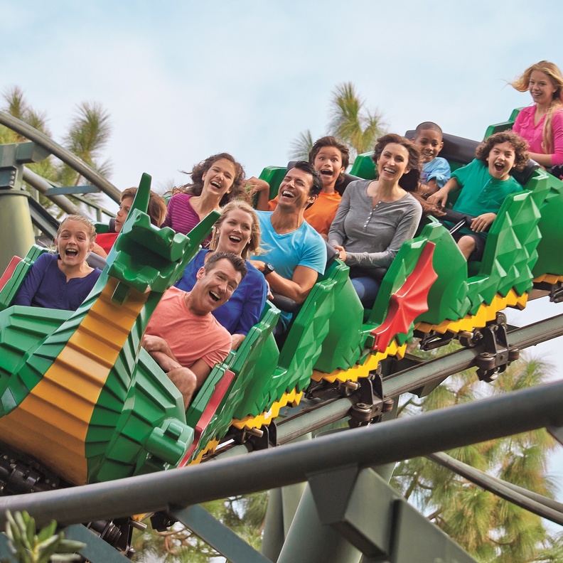 عالم من البهجة والسعادة في ليجو لاند دبي