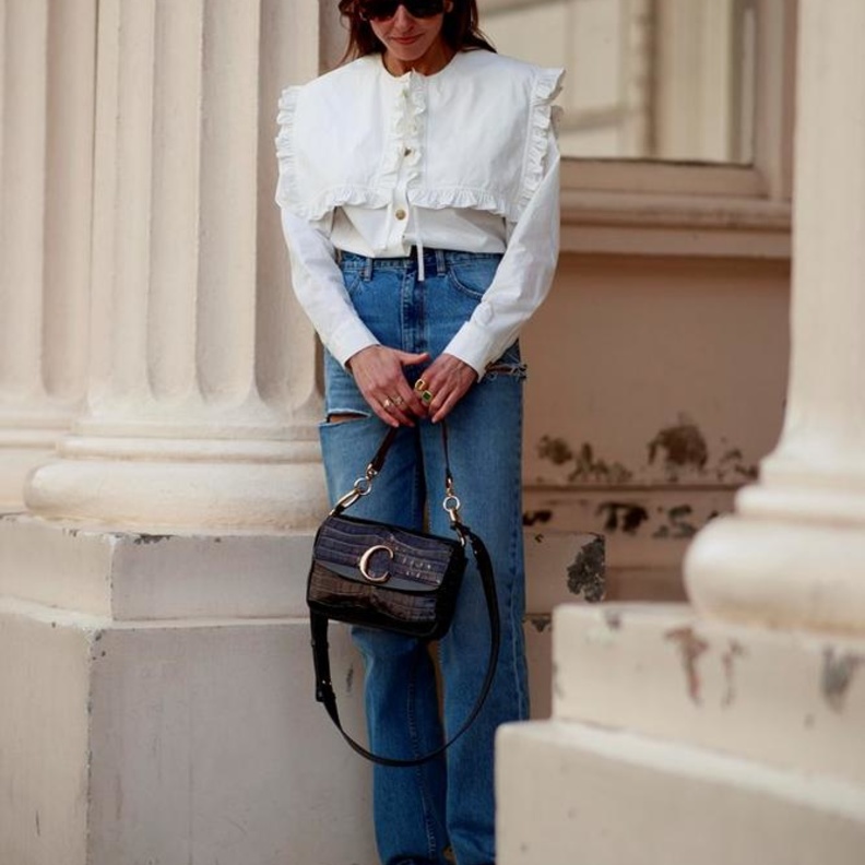 لخلق إطلالة متناسقة والتي تعد موضة تناسب الجسم المستطيل