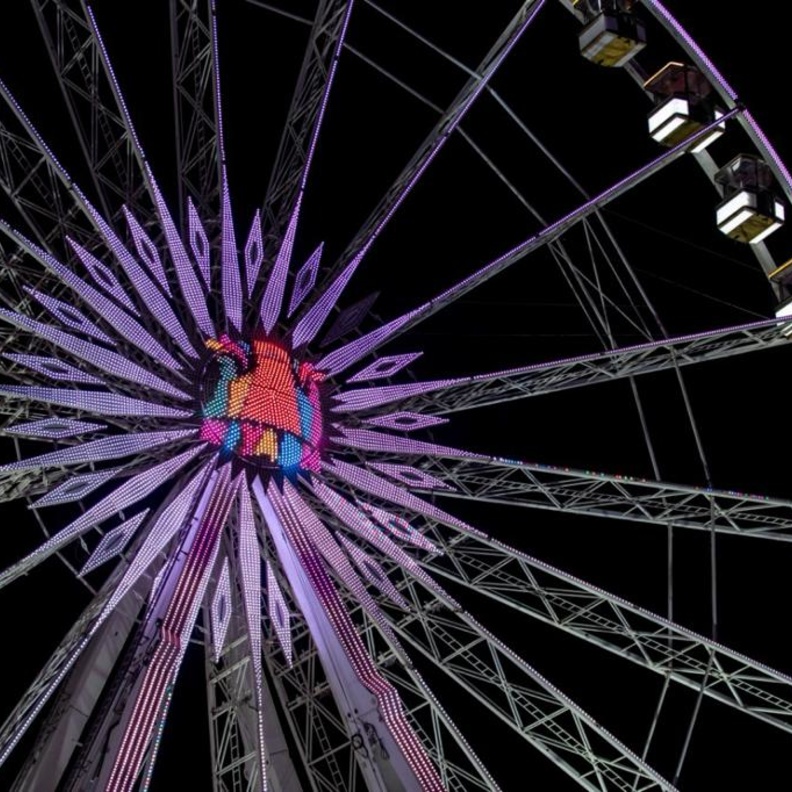 لعبة "عين الرياض" تعكس جمالية العاصمة السعودية في "ونتروندرلاند"