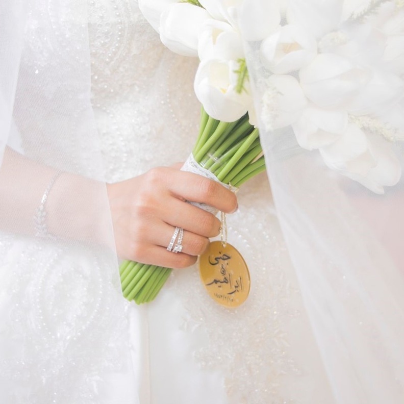 من لقطات العروس بكاميرا المصورة ريما التميمي