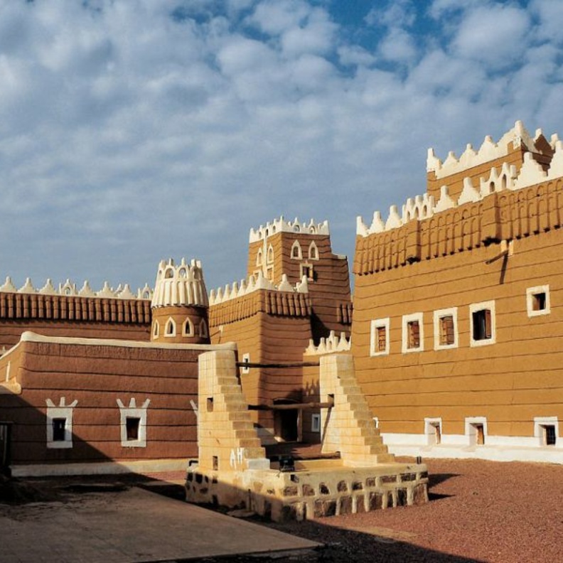 قصر الإمارة التاريخي بنجران.. رحلة ساحرة في تاريخ المملكة الأصيل