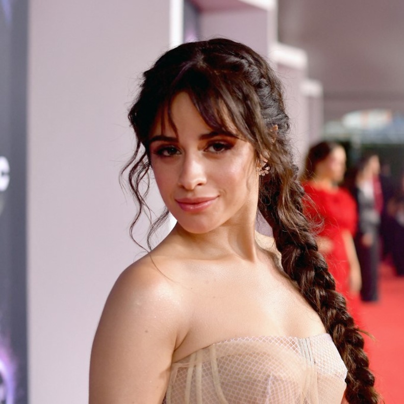 تسريحات شعر للشابات