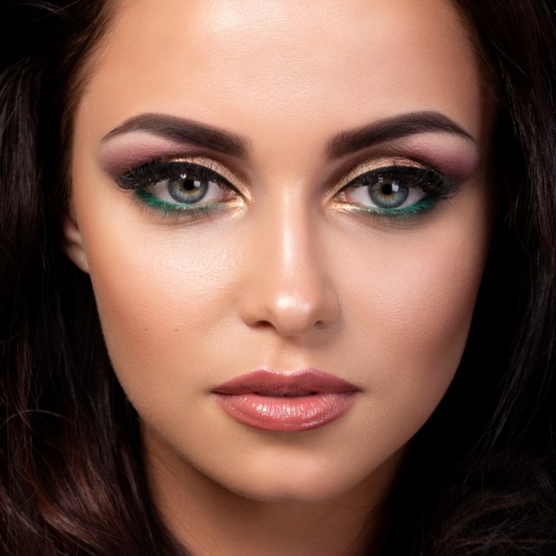 ألوان ظلال جفون مناسبة لصاحبات البشرة القمحية