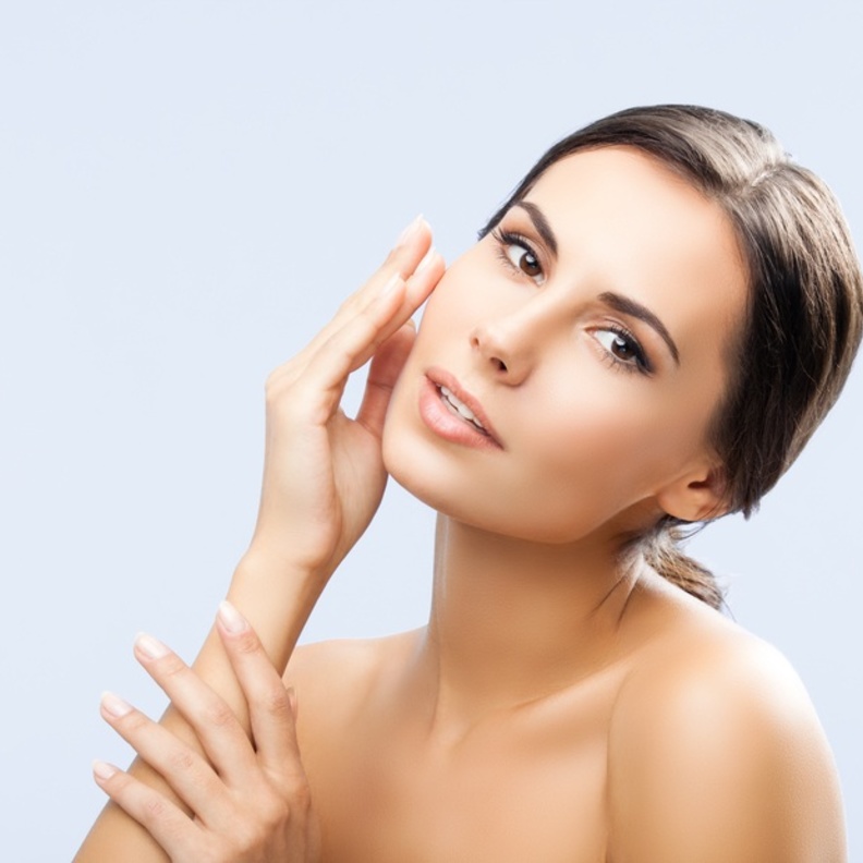 نصائح للعناية بالبشرة لتصبح متجددة وصحية مع بداية العام الجديدة