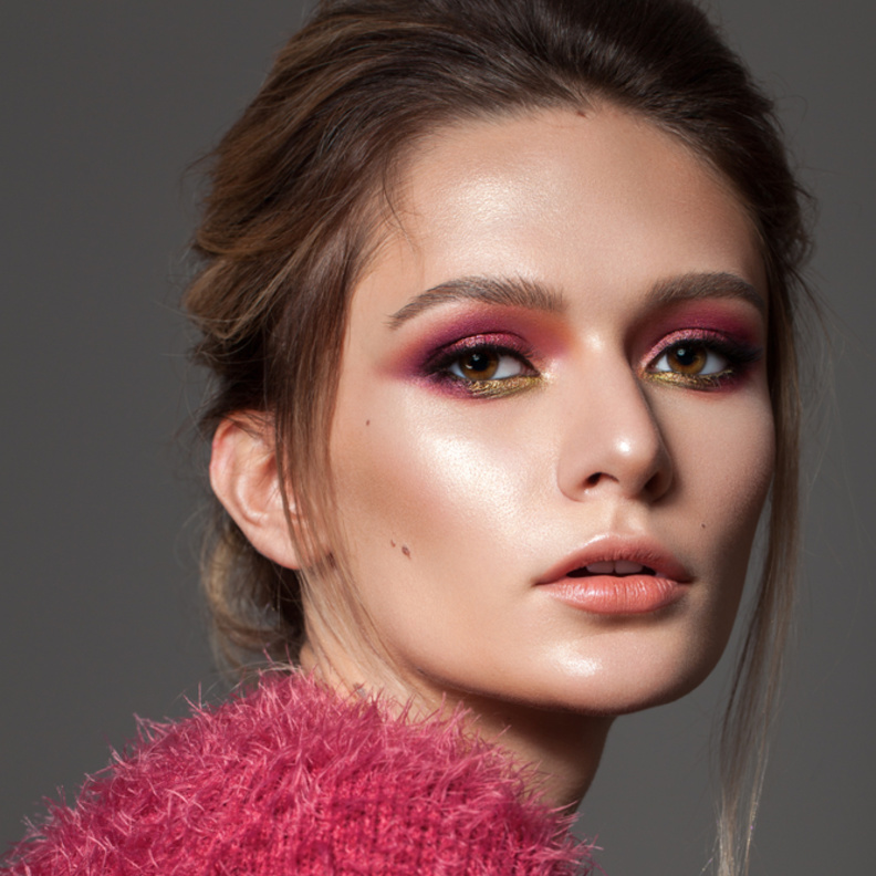 5 أخطاء يجب تجنبها عند وضع ظلال الجفون