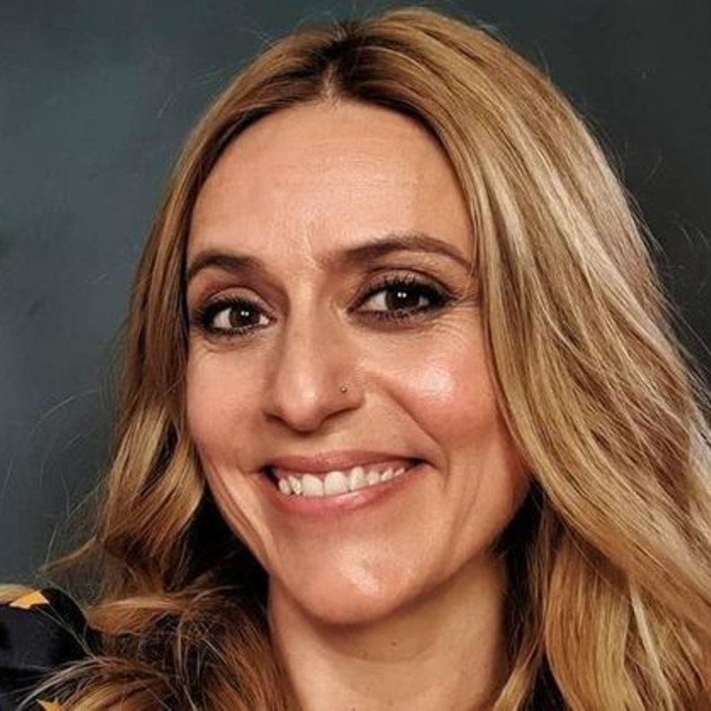 إيتزيار إيتونو بطلة la casa de papel 