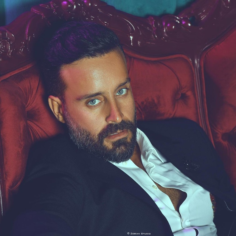 الفنان سعد رمضان