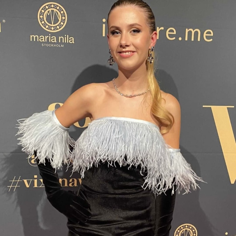 ابنة الأميرة مارثا لويز تحصل على آلاف المتابعين بعد مشاركتها نصائح جمالية