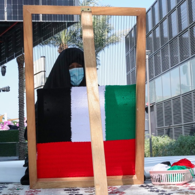 حياكة السدو.. تجربة إماراتية أصيلة في معرض اكسبو 2020 دبي