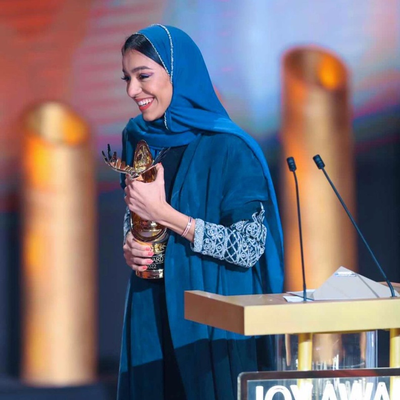 أبرز المعلومات عن السعودية زينة عماد الفائزة بإحدى جوائز حفل Joy Awards