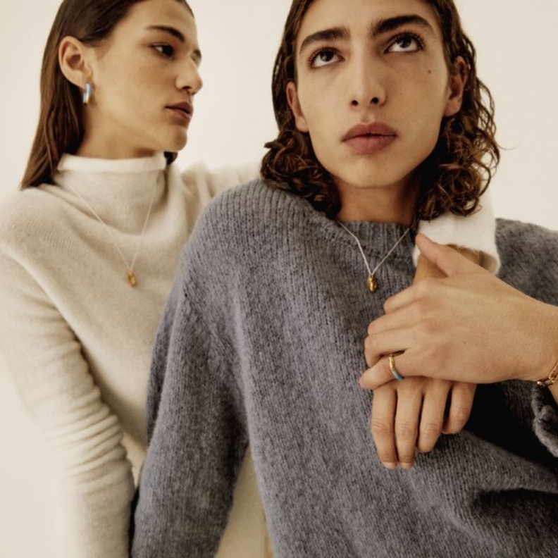 Alighieri للمجوهرات تتعاون مع YOOX في مجموعة حصريّة للاحتفال بعلاقتهما الفريدة