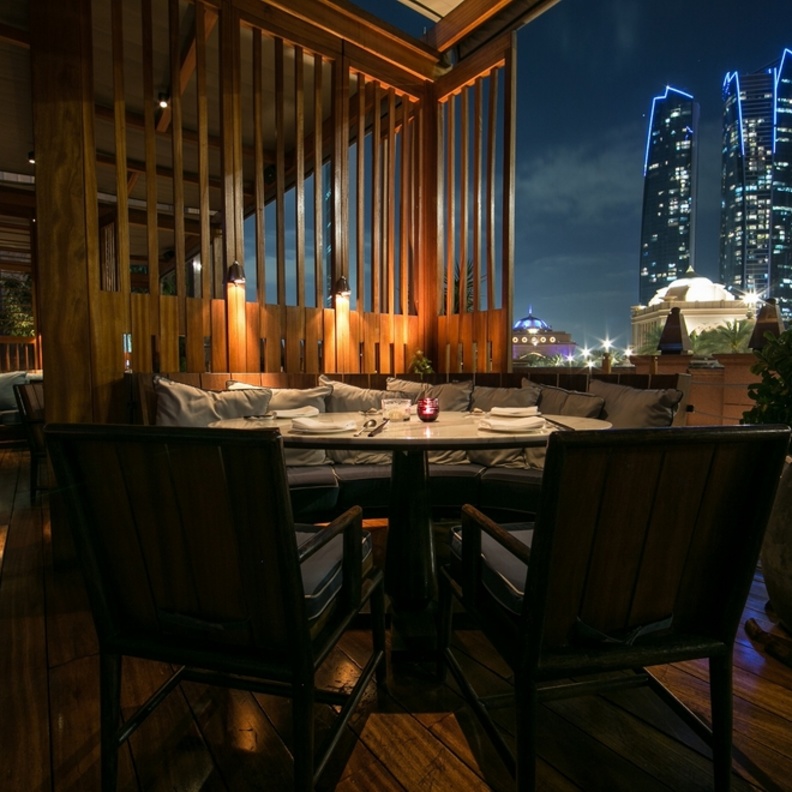 هاكاسان يحتفل بعام النمر  في قصر الإمارات