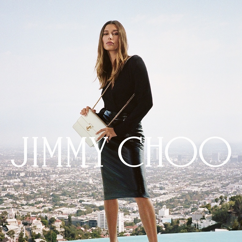 جيمي تشو تعلن عن مجموعة ربيع 2022 للمرأة المنطلقة الأنيقة