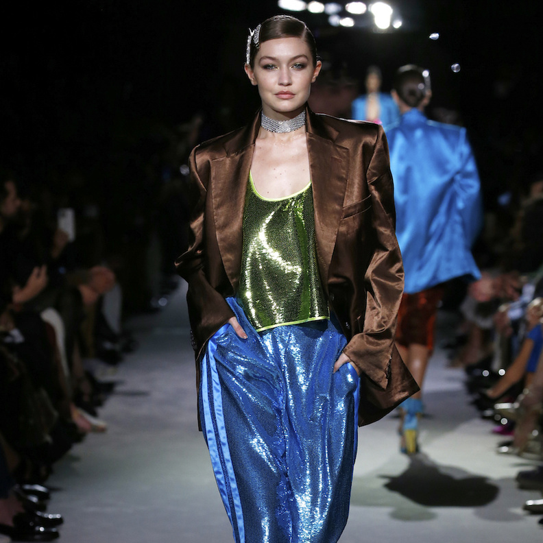 موديلات ازياء ترتر أنيقة وعصرية من أحدث عروض أزياء الصيف