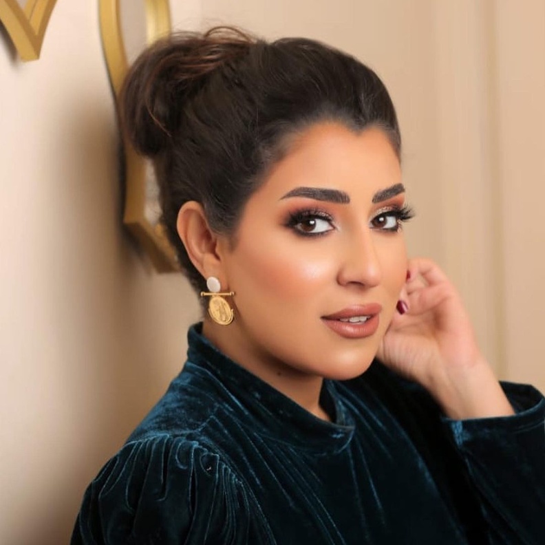  آيتن عامر تبهر الجمهور بأحدث اطلالة جمالية لها بعد نجاح اغنيتها "بناقص"