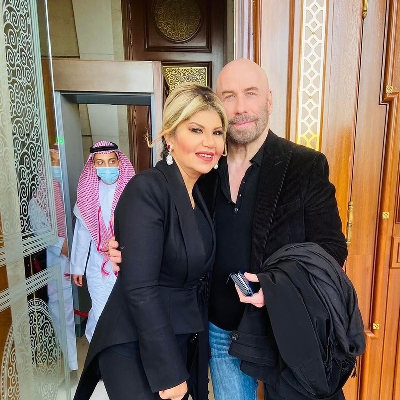 بوسي شلبي وجون ترافولتا