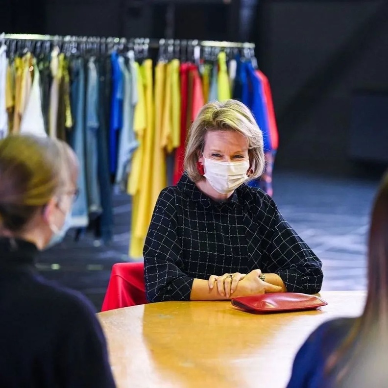 الملكة ماتيلد تزور مدرسة للفنون الاستعراضية في بروكسيل