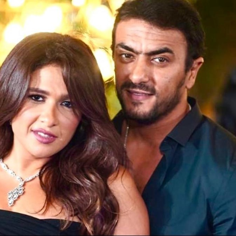 ياسمين عبد العزيز وأحمد العوضي