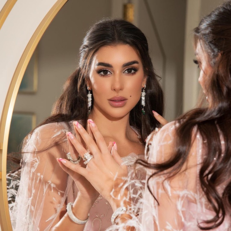 ياسمين صبري 