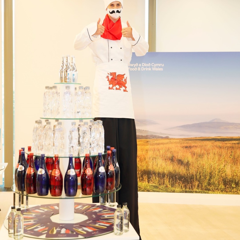 أشهى الأطعمة في جناح ويلز