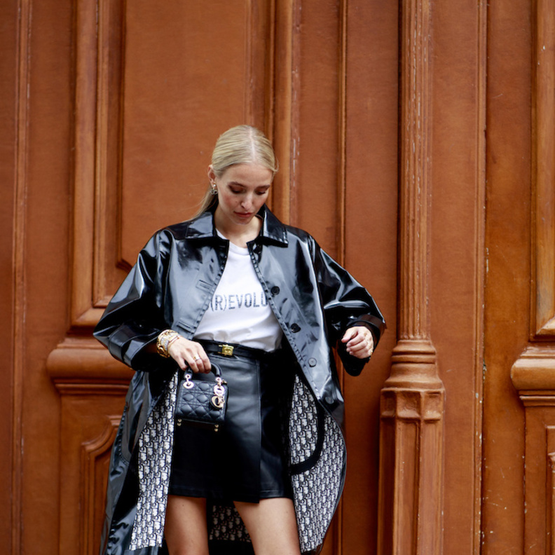 أحدث موديلات جاكيتات خفيفة لتستقبلي بها موسم الربيع القادم