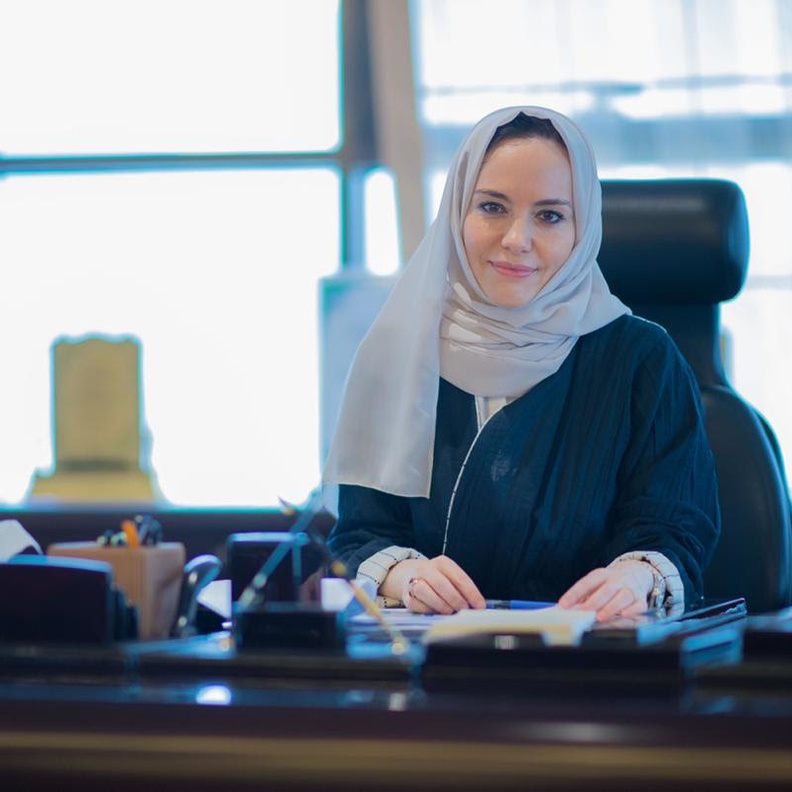 الدكتورة ليلك الصفدي الجامعة السعودية الإلكترونية تحتضن ملتقى التوجهات العالمية في التعليم الإلكتروني - الصورة الرئيسية