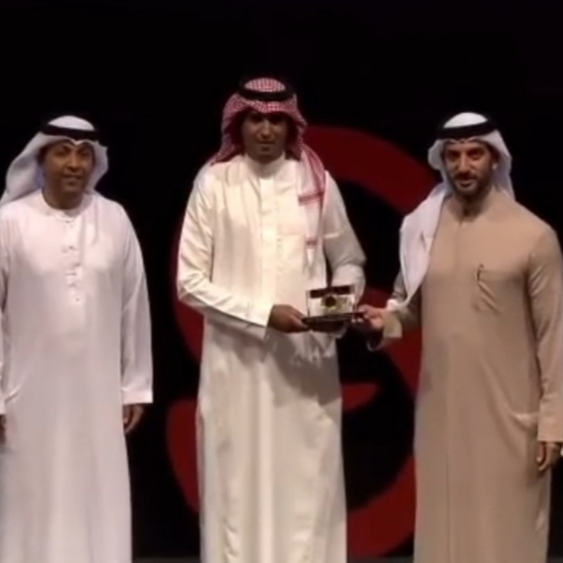 المصور السعودي "طالب المري" يحصد المركز الأول في فئة التصوير الجوي بالمهرجان الدولي للتصوير "اكسبوجر"