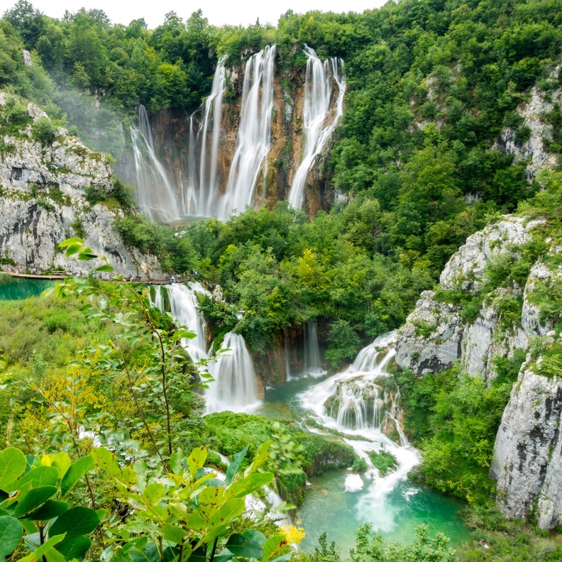 بحيرات بليتفيتش Plitvice Lakes National Park، كرواتيا