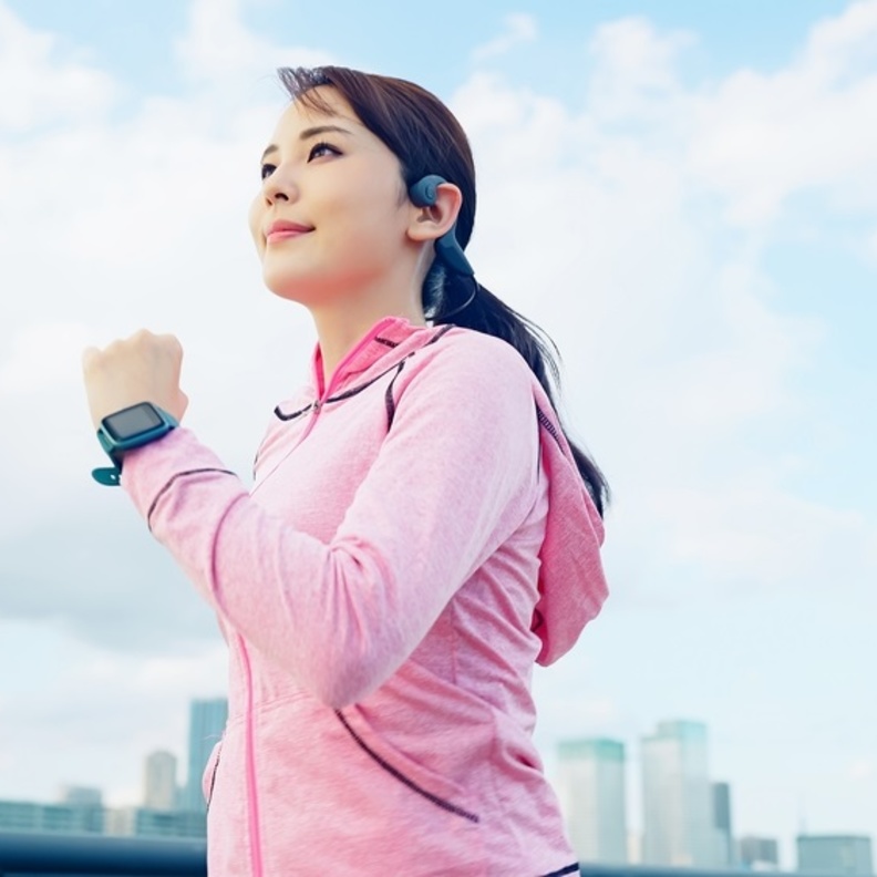 تمارين تحرق الدهون دون معدات منها الجري