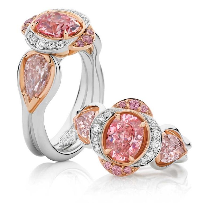 خاتم Lowanna من Musson 