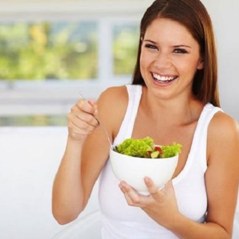 5 أغذية خفيفة تخفض الكوليسترول الضار في الجسم