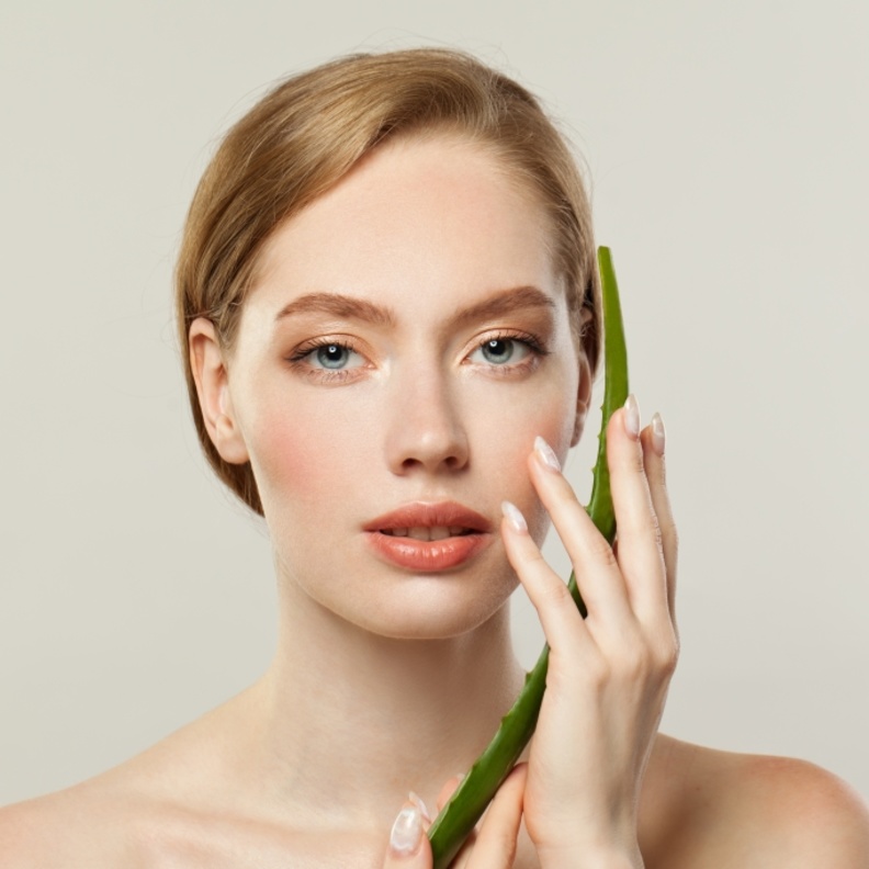 وصفات طبيعية من الألوفيرا للحصول على بشرة مشرقة