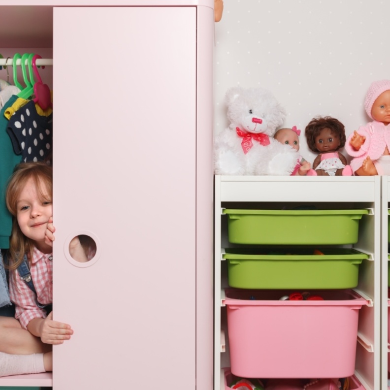 علب بلاستيك لتخزين لعب الأطفال