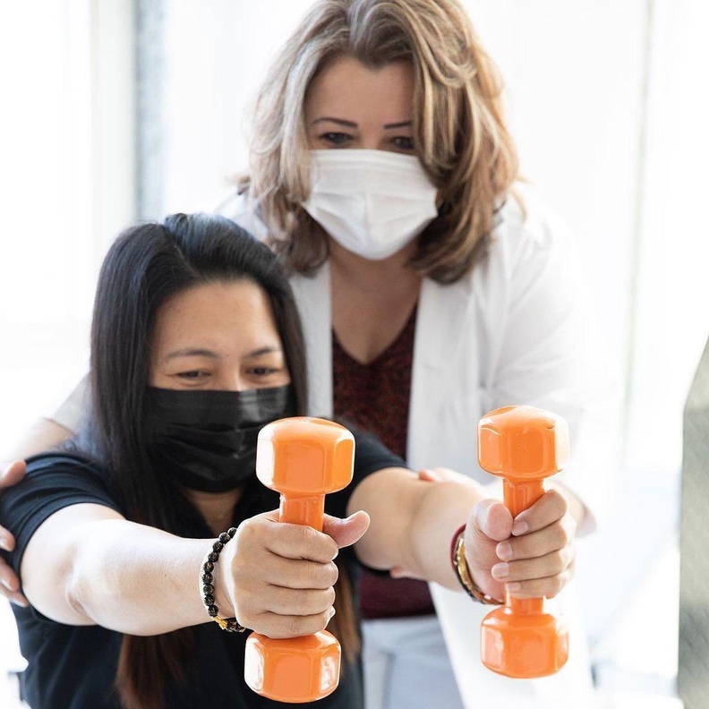 مركز FITNESS FIRST للياقة البدنية المائية