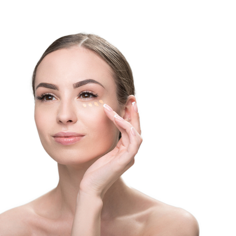 أسهل طرق تطبيق الكونسيلر لإخفاء الهالات السوداء