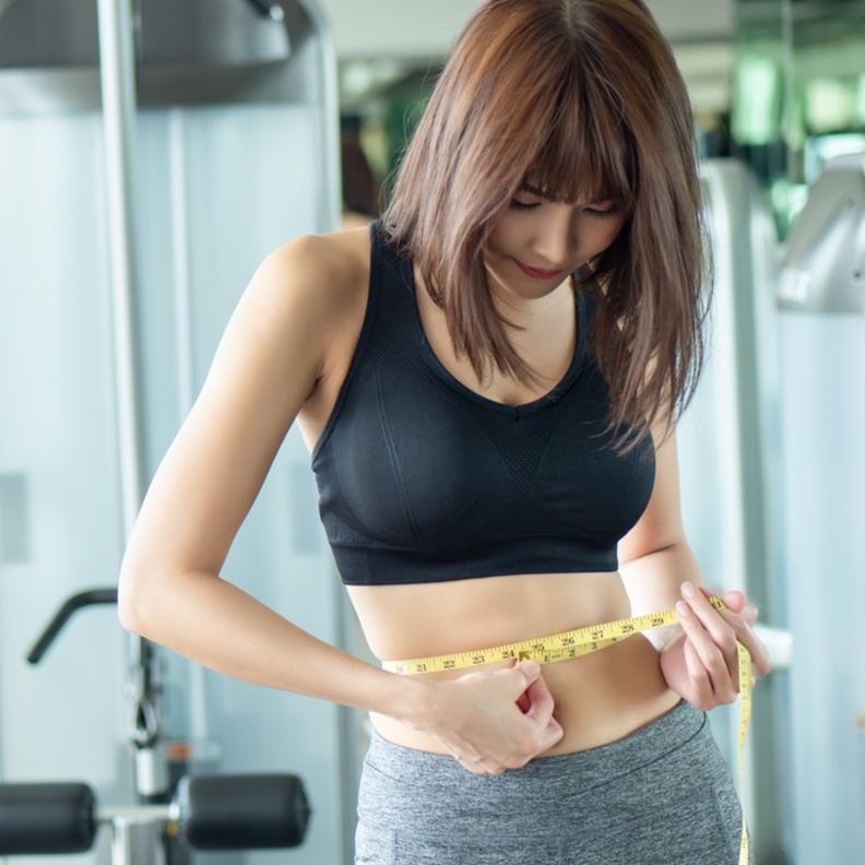 كيف يتم شد البطن المترهل بالليزر وأهم نتائجه وأضراره