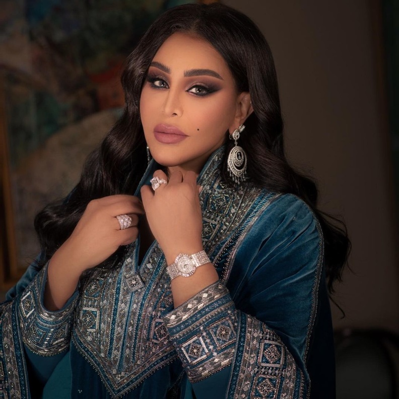 مكياج سموكي من وحي الفنانة احلام