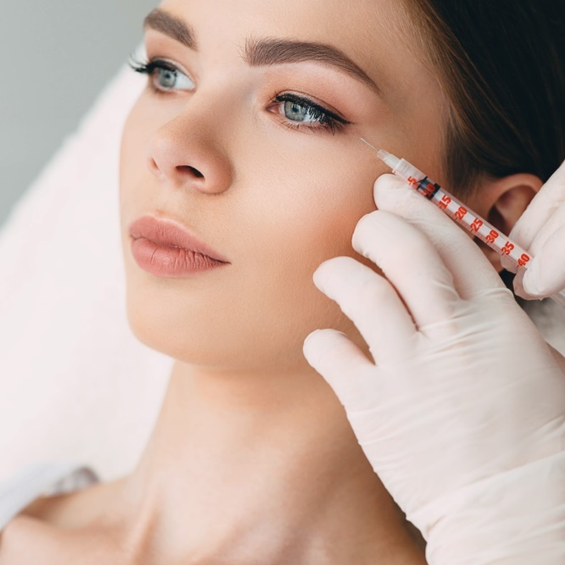 طرق التخلص من الهالات السوداء تحت العين نهائياً