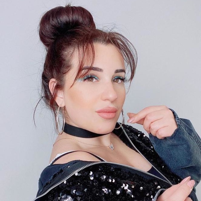 أسما شريف منير تشيد بمسلسل "البحث عن علا"