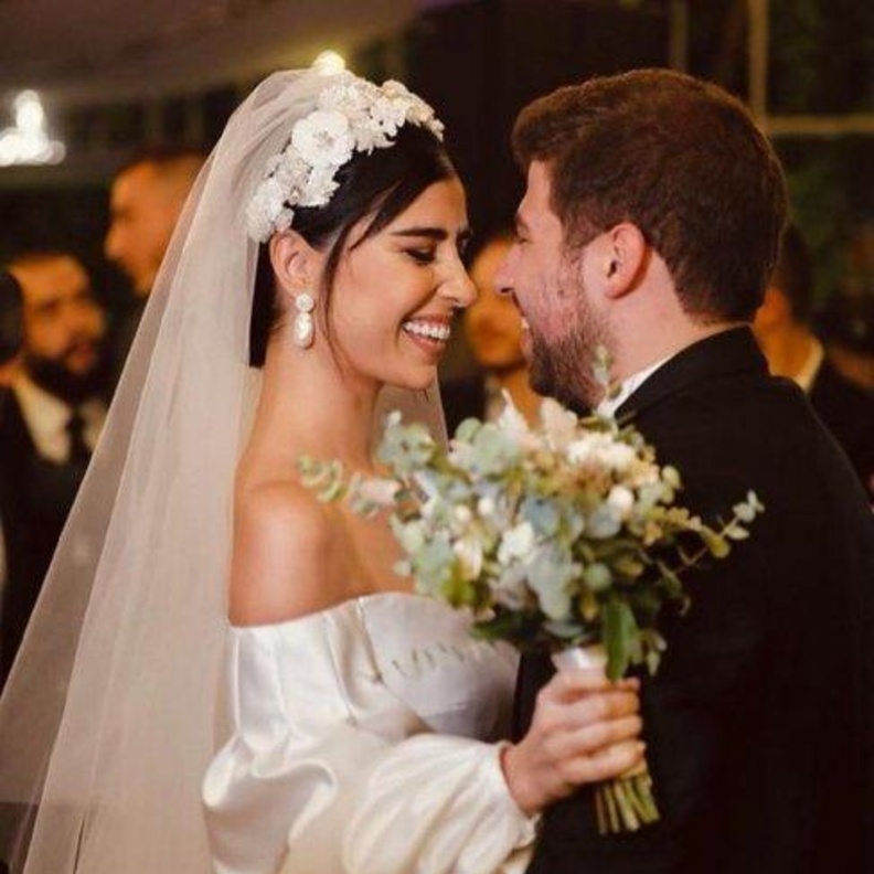 زينة مكي تعلن طلاقها رسمياً