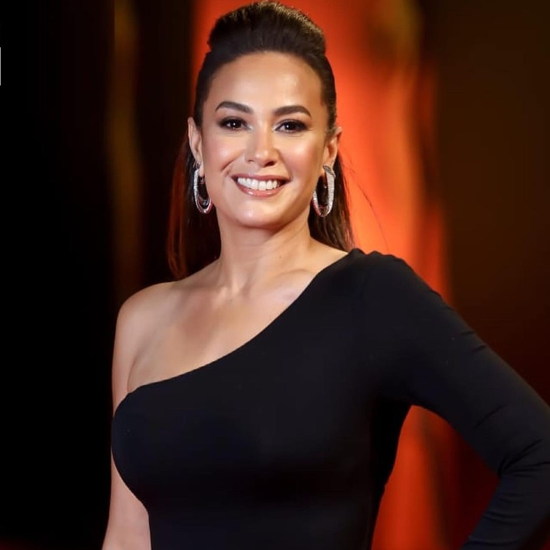 أبرز إطلالات هند صبري الجمالية قبيل عرض مسلسلها "البحث عن علا" 2022