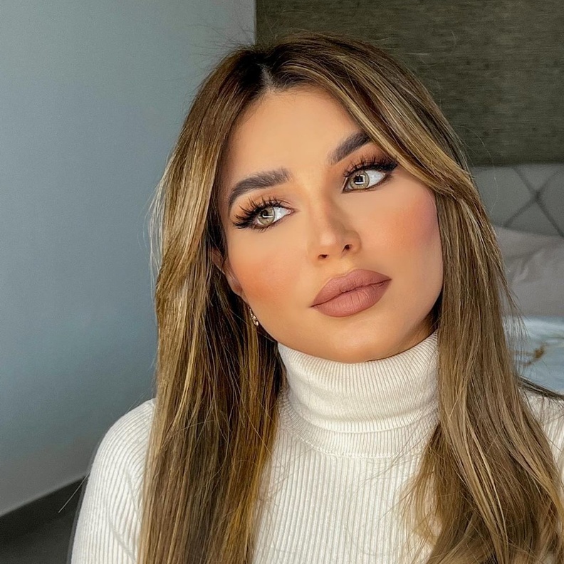 أحدث رسمات مكياج مستوحاة من المدونات الكويتيات بمناسبة اليوم الوطني الكويتي