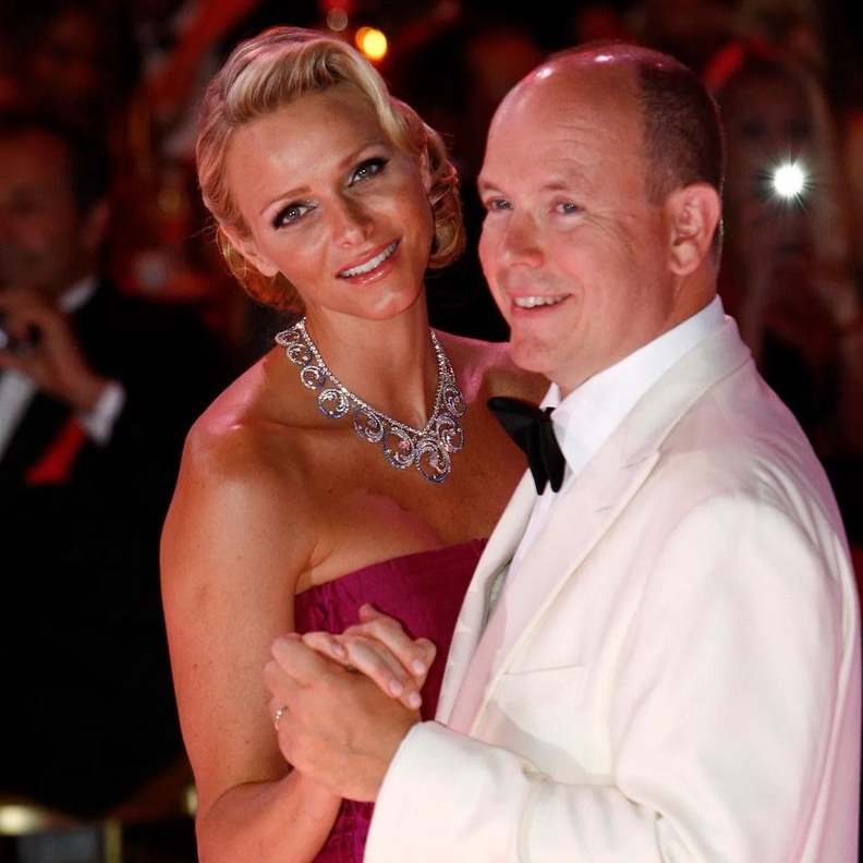  تعرفوا على "تاج المحيط" الذي تلقته الأميرة تشارلين كهدية زفاف