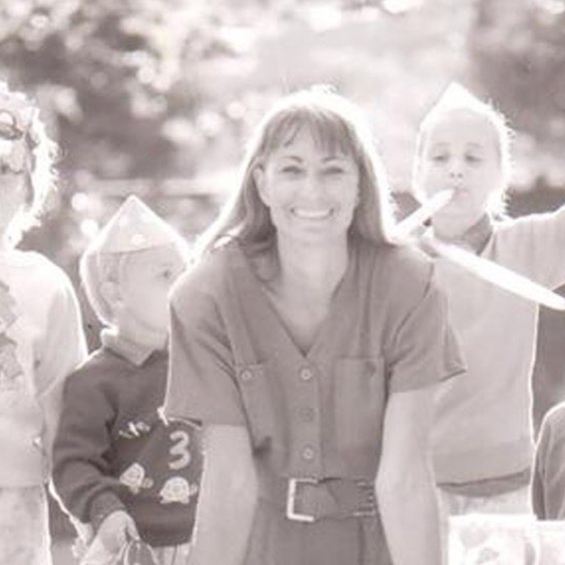 صورة نادرة لكيت ميدلتون في طفولتها