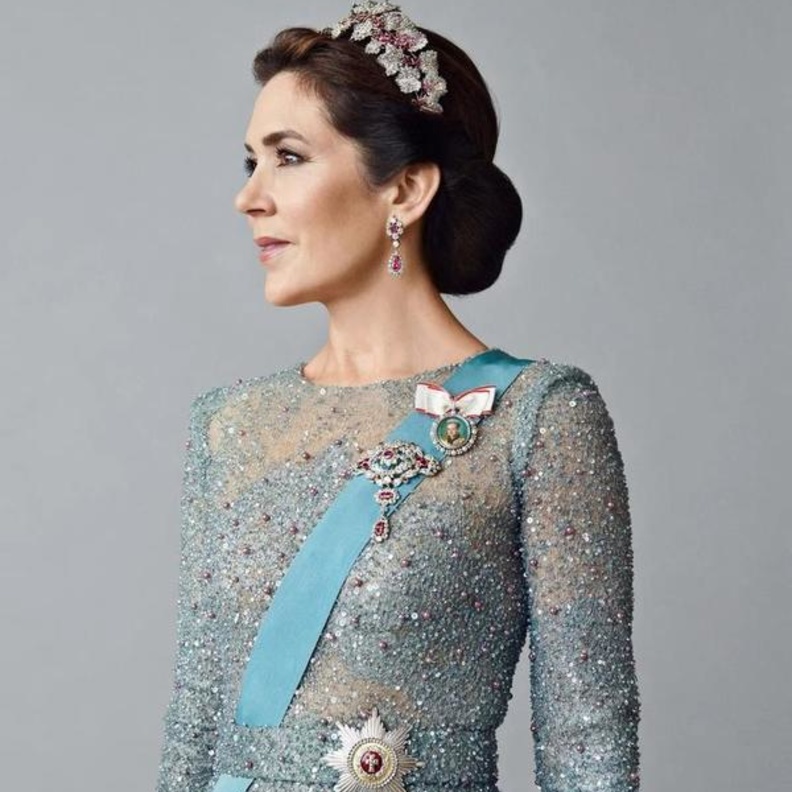 إطلالة الأميرة ماري متشابهة مع الملكة إلسا أميرة ديزني