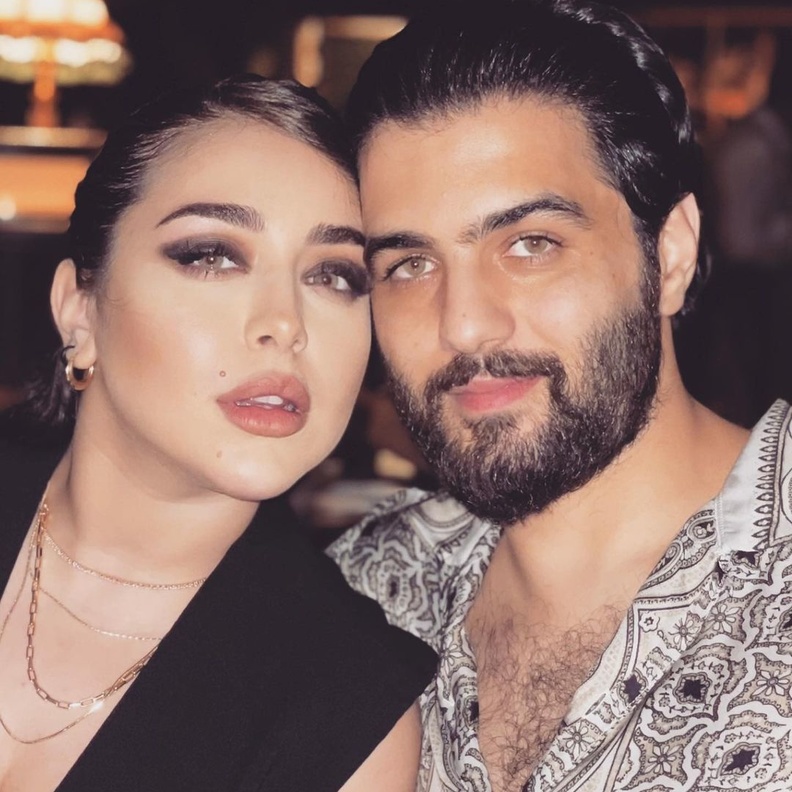 هيا مرعشلي تظهر مع شاب وسيم في عيد الحب