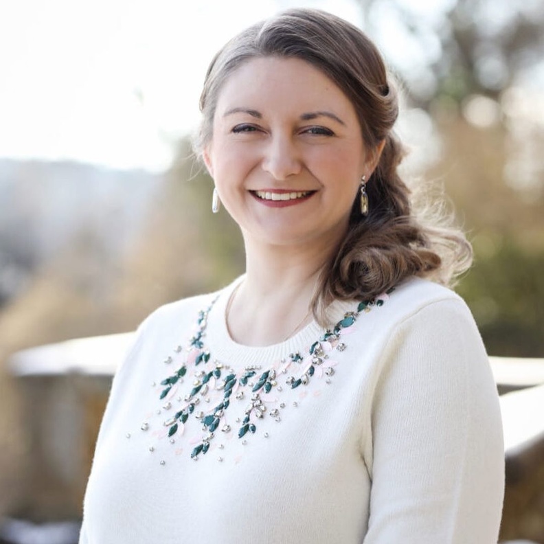 الأميرة ستيفاني تحتفل بعيد ميلادها 38