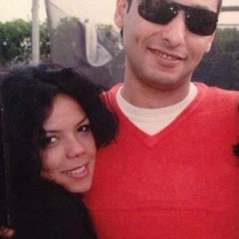 ناهد السباعي وأخيها الراحل