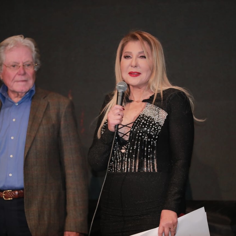 نادية الجندي وحسين فهمي